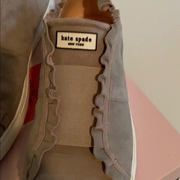 Kate Spade Lance Ruffle - Picture 3 of 4